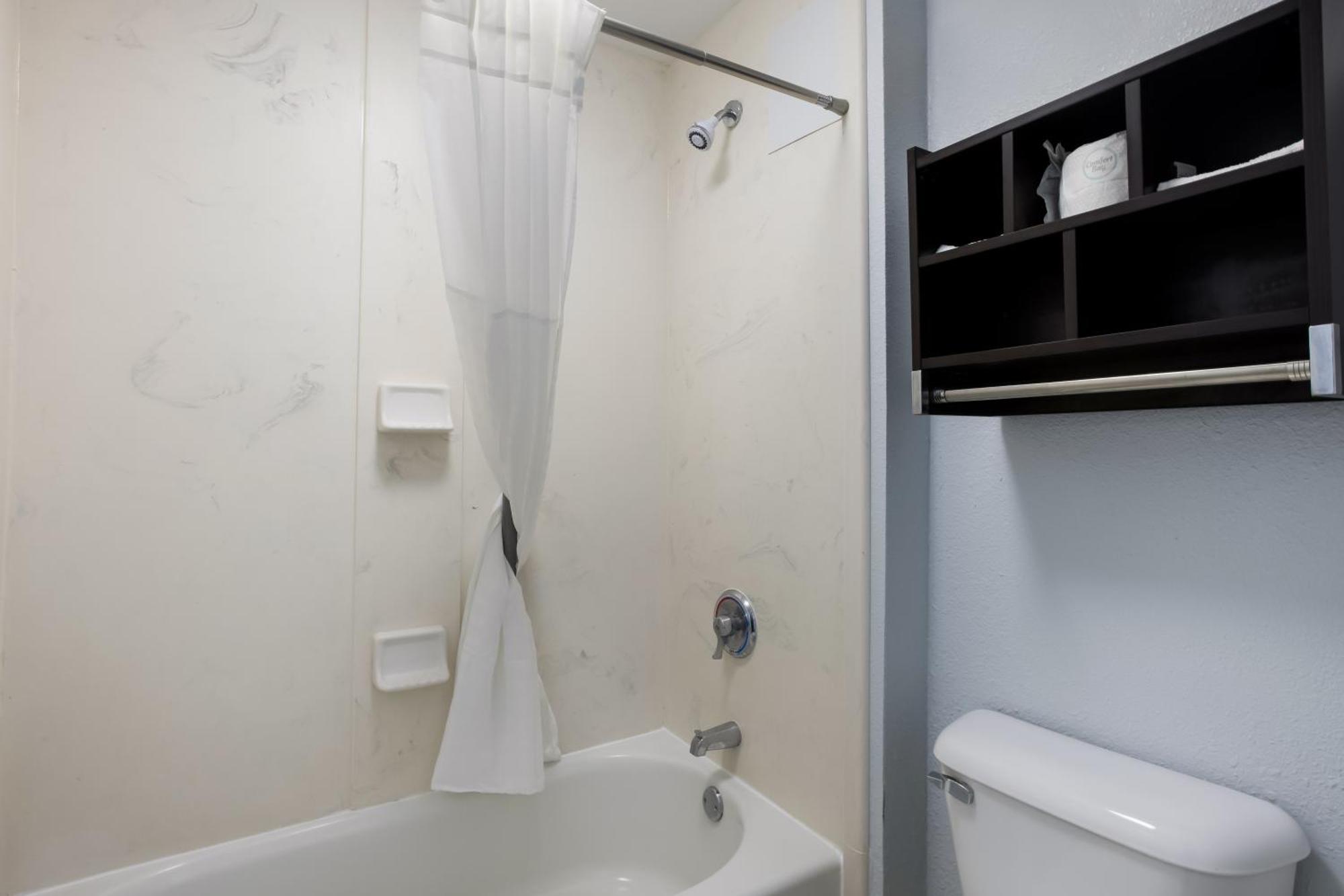 Suburban Studios Hinesville - Fort Stewart Area Екстер'єр фото