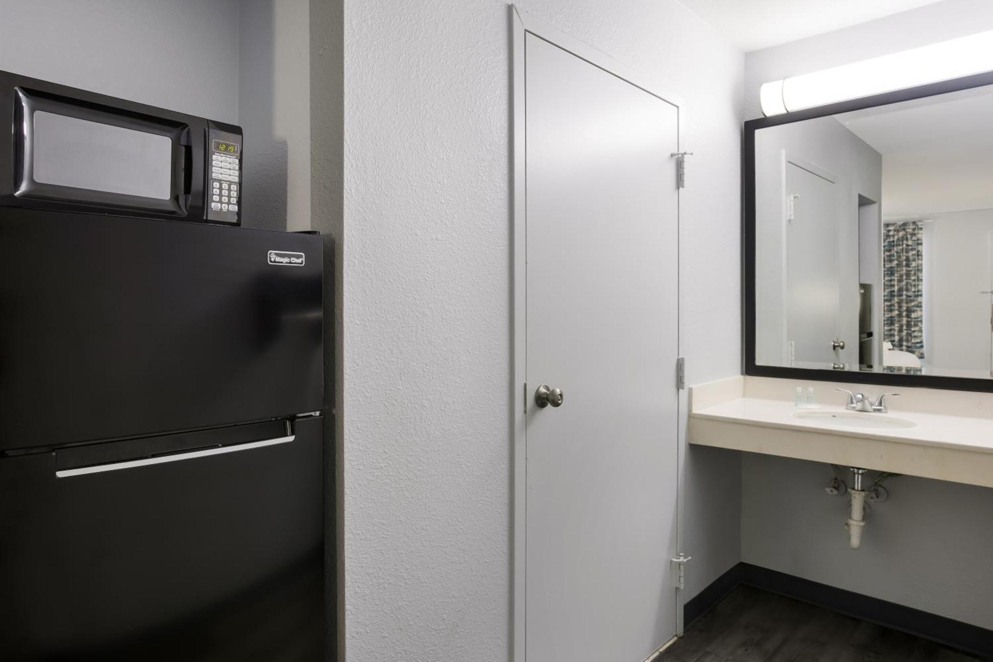 Suburban Studios Hinesville - Fort Stewart Area Екстер'єр фото