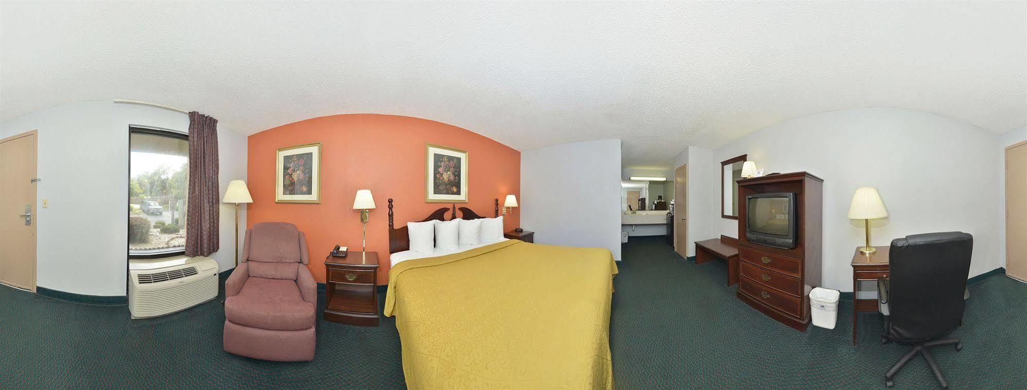 Suburban Studios Hinesville - Fort Stewart Area Екстер'єр фото