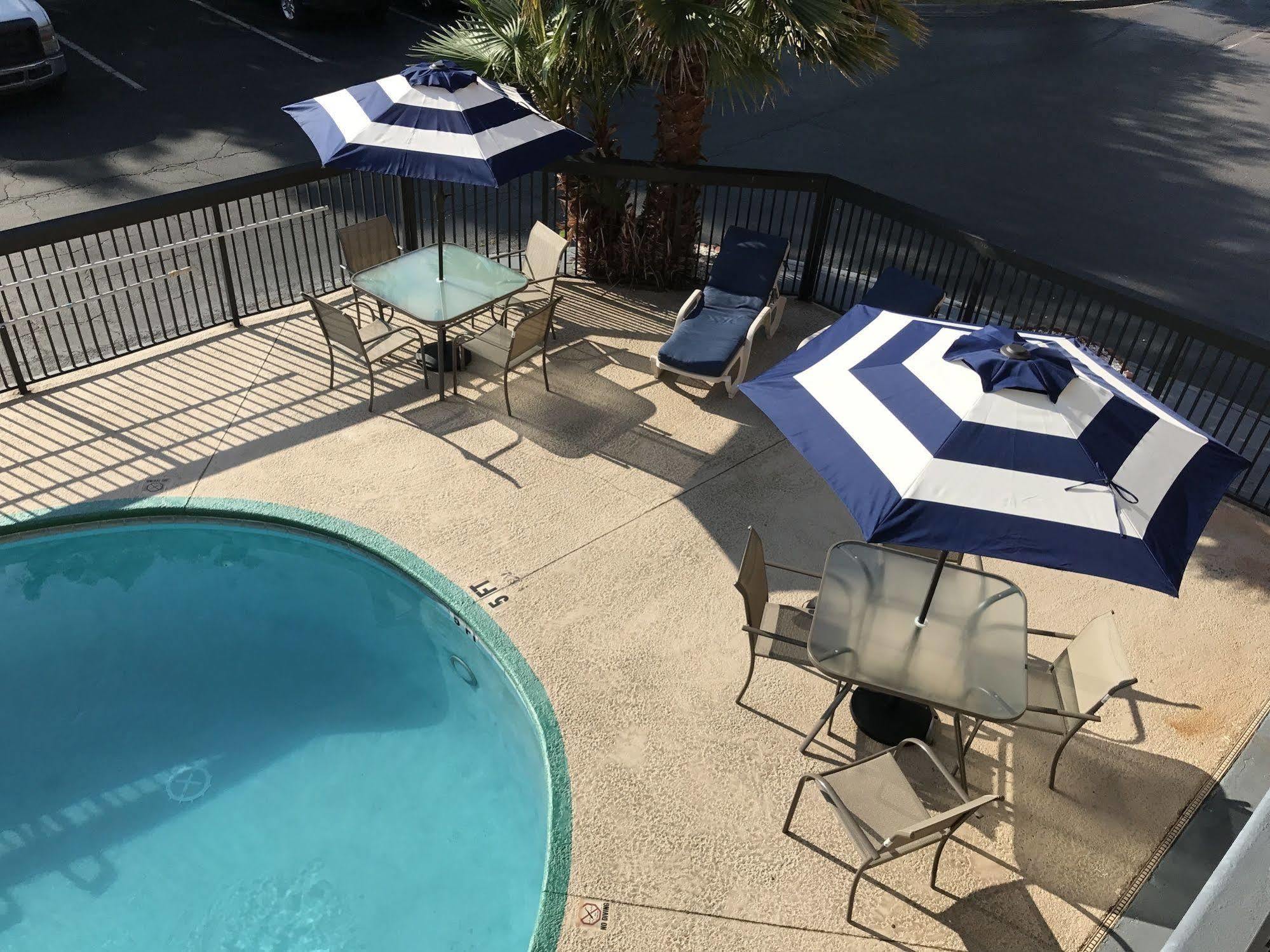 Suburban Studios Hinesville - Fort Stewart Area Екстер'єр фото